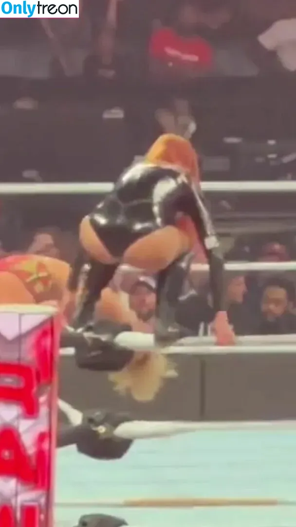 Becky Lynch nude photo #0561 (beckylynchwwe)