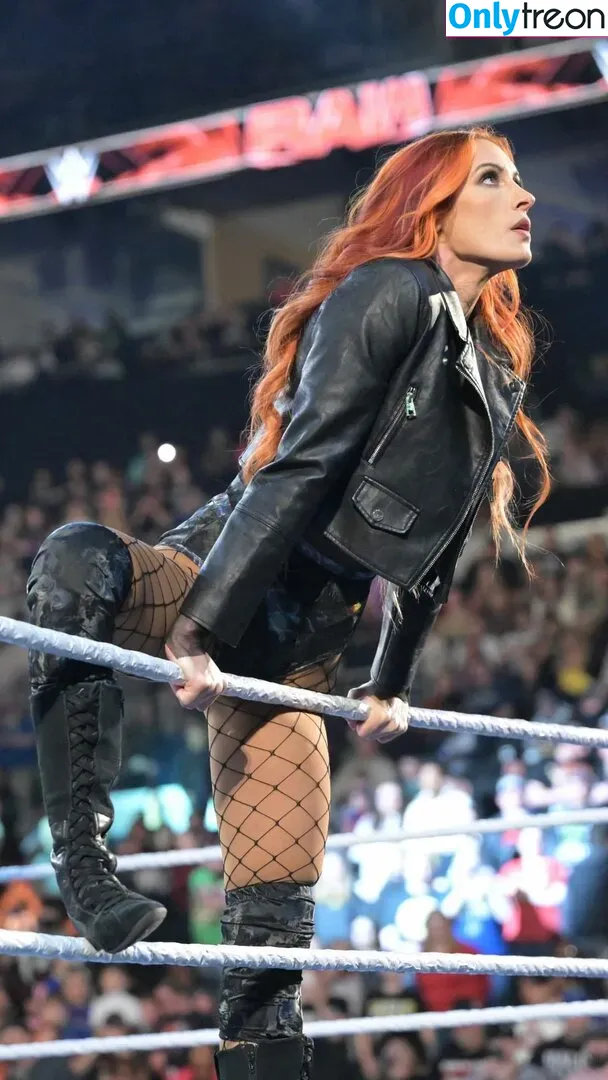 Becky Lynch nude photo #0574 (beckylynchwwe)