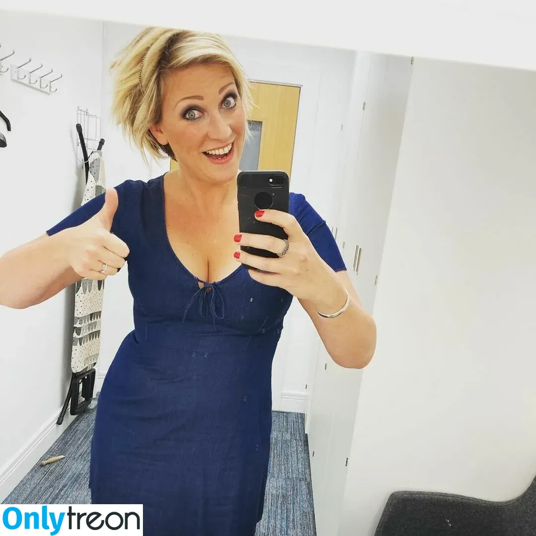 Becky Mantin голая photo #0001 (ITV Weathergirl / beckymantin)