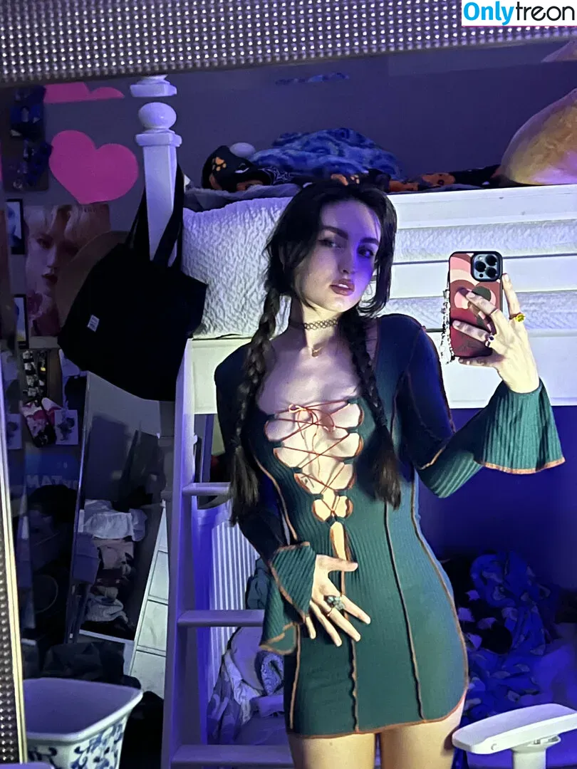 Beebee ASMR голая photo #0043 (beebeeasmr / beebeeasmr18 / weloveasmr)