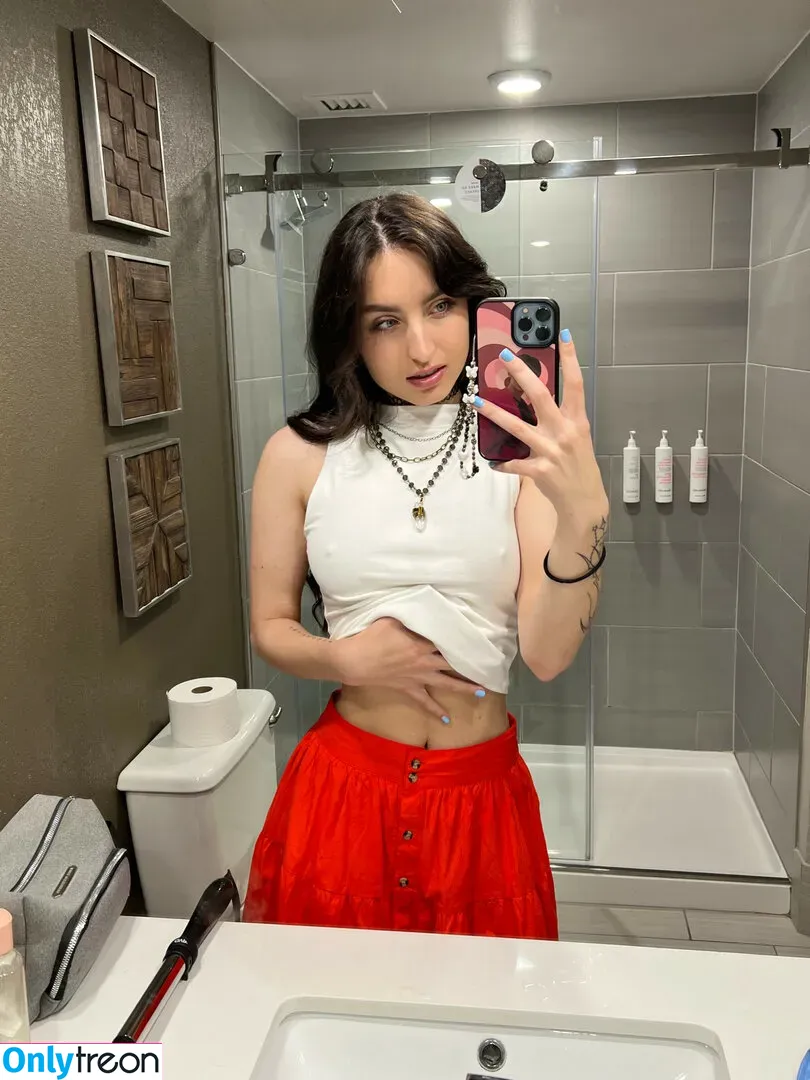 Beebee ASMR голая photo #0059 (beebeeasmr / beebeeasmr18 / weloveasmr)