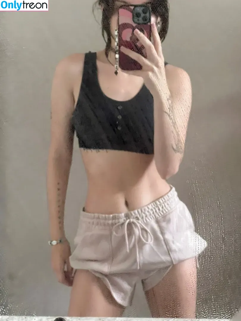 Beebee ASMR nude photo #0115 (beebeeasmr / beebeeasmr18 / weloveasmr)
