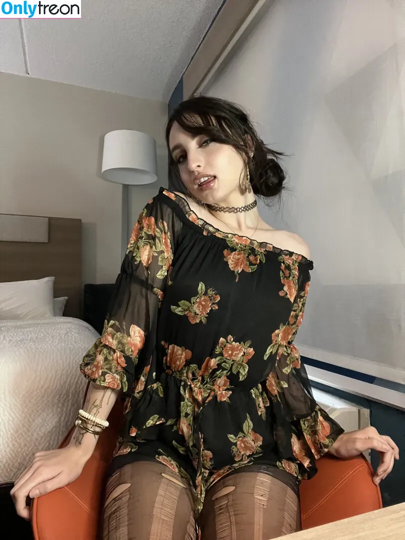 Beebee ASMR голая photo #0124 (beebeeasmr / beebeeasmr18 / weloveasmr)