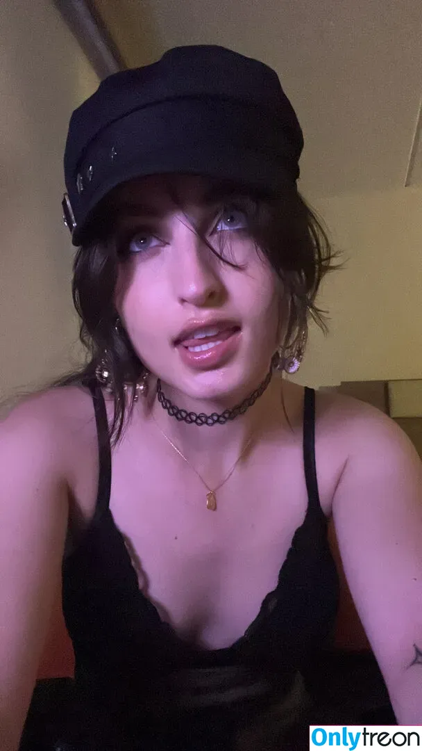 Beebee ASMR голая photo #0136 (beebeeasmr / beebeeasmr18 / weloveasmr)