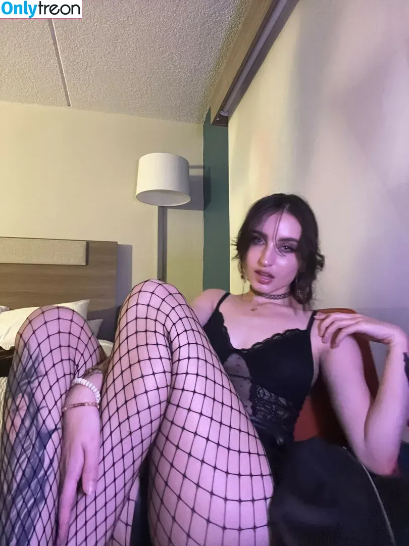 Beebee ASMR голая photo #0140 (beebeeasmr / beebeeasmr18 / weloveasmr)