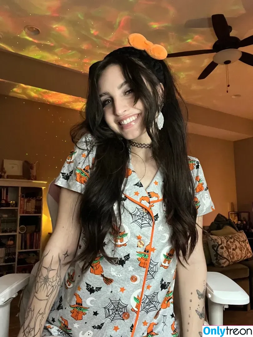 Beebee ASMR голая photo #0214 (beebeeasmr / beebeeasmr18 / weloveasmr)