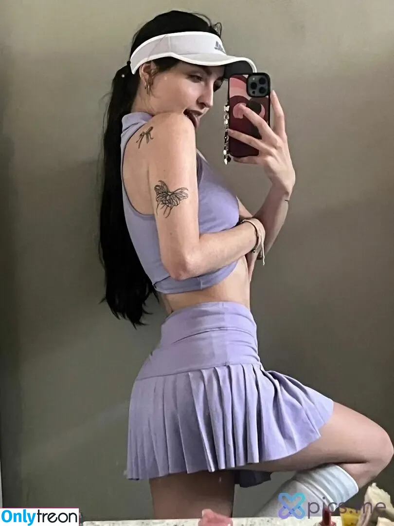 Beebee ASMR nude photo #0134 (beebeeasmr / beebeeasmr18 / weloveasmr)