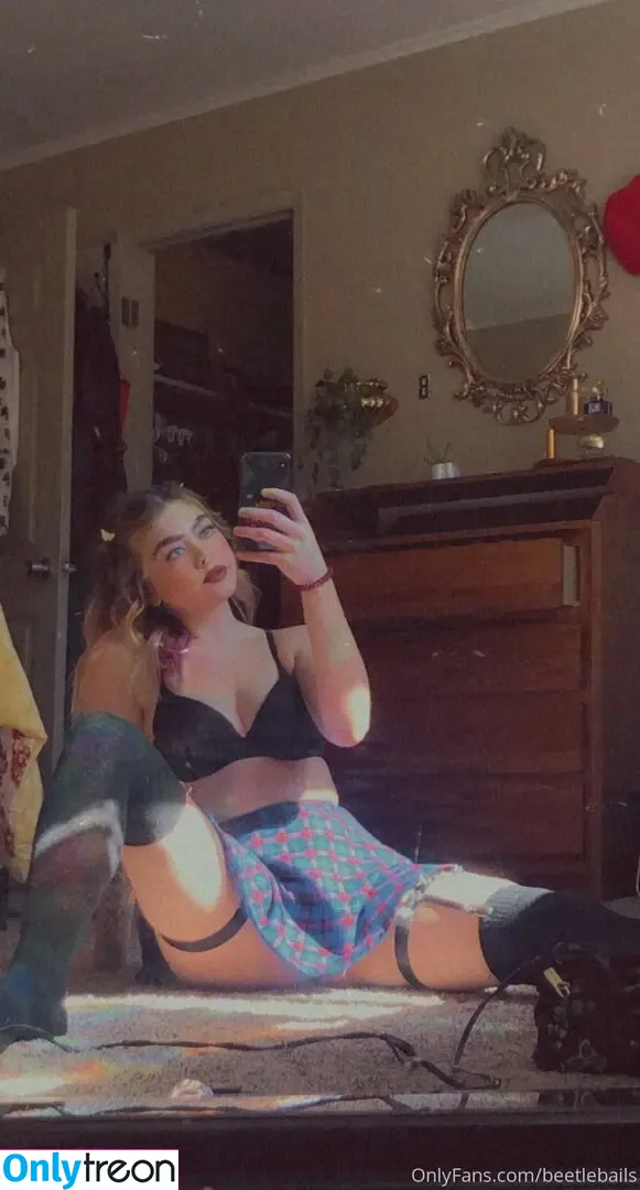 beetlebails nude photo #0022 (beetlebails_)