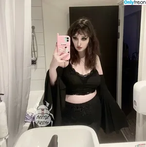 BeetleBroth / beetlebroth666 / beetlebrothh / beetlebrothx nude photo #0001