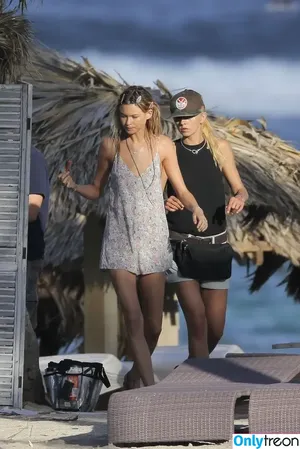 Behati Prinsloo / behatiprinsloo nude photo #0082