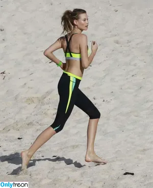Behati Prinsloo / behatiprinsloo nude photo #0147