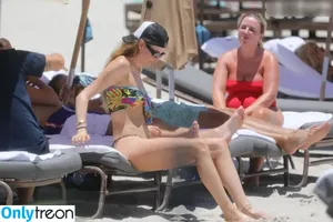 Behati Prinsloo / behatiprinsloo nude photo #0225