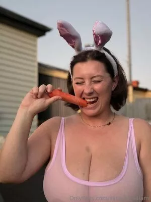 Bel Larcombe / Slice_of_salami_ / Bel Larcombe slice_of_salami_ / bel_larcombe_ nude photo #0202