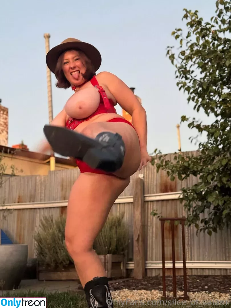 Bel Larcombe / Slice_of_salami_ nude photo #0212 (Bel Larcombe slice_of_salami_ / bel_larcombe_)