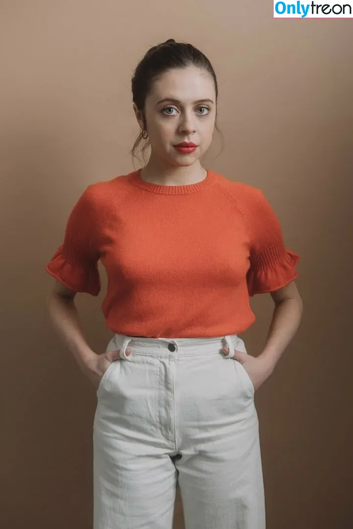 Bel Powley nude photo #0022 (belpowley)