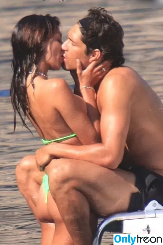 Belen Rodriguez nude photo #0041 (belenrodriguezreal)