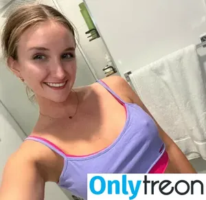 Bella Briggs / beelabridges / bellabriggs nude photo #0001