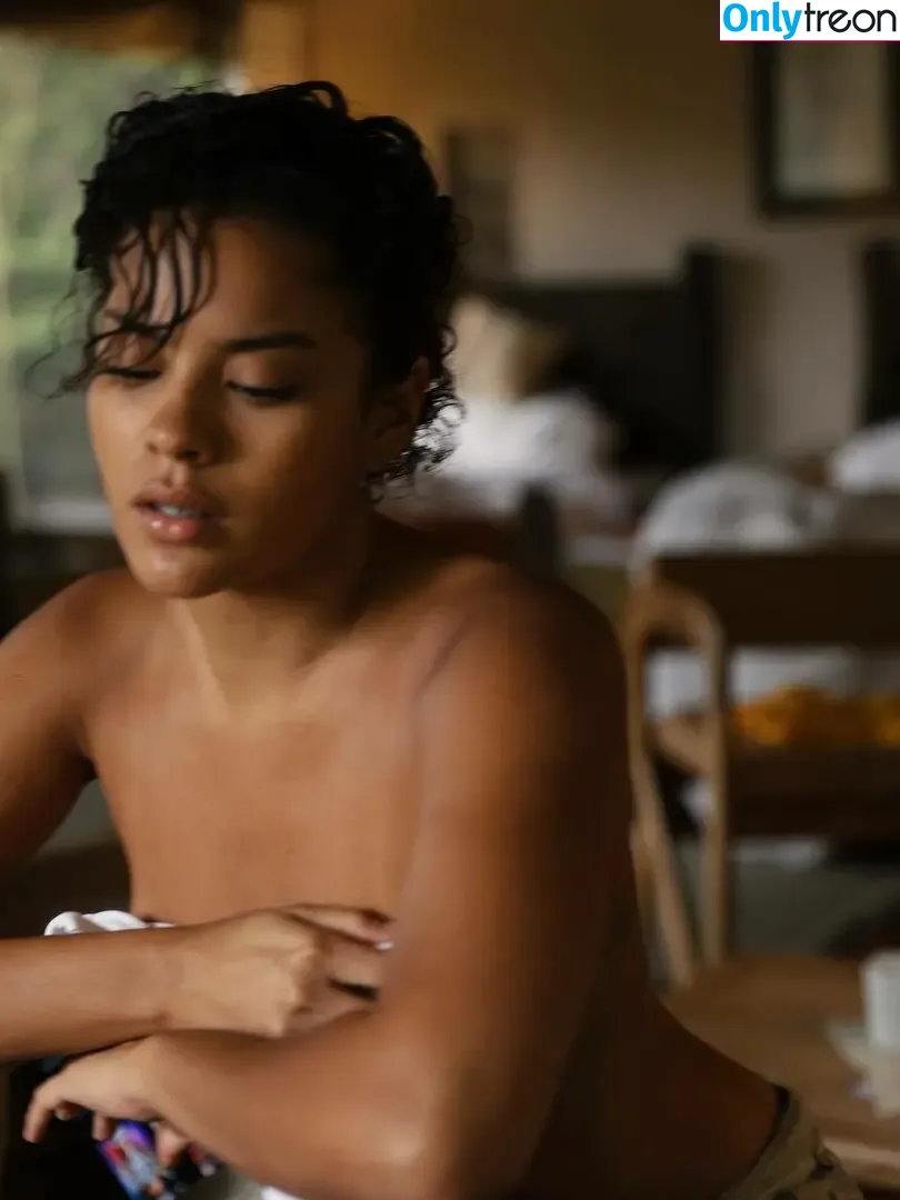 Bella Campos nude photo #0226 (bellacampox / camposbella)