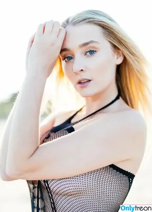Bella Grace / bellegrace / georgiac_pa / majesticg nude photo #0004