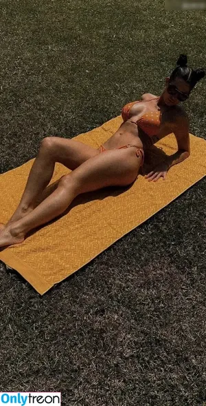 Bella Kraus / bellakraus nude photo #0025
