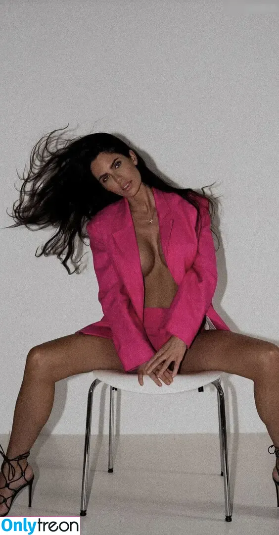 Bella Kraus голая photo #0002 (bellakraus)