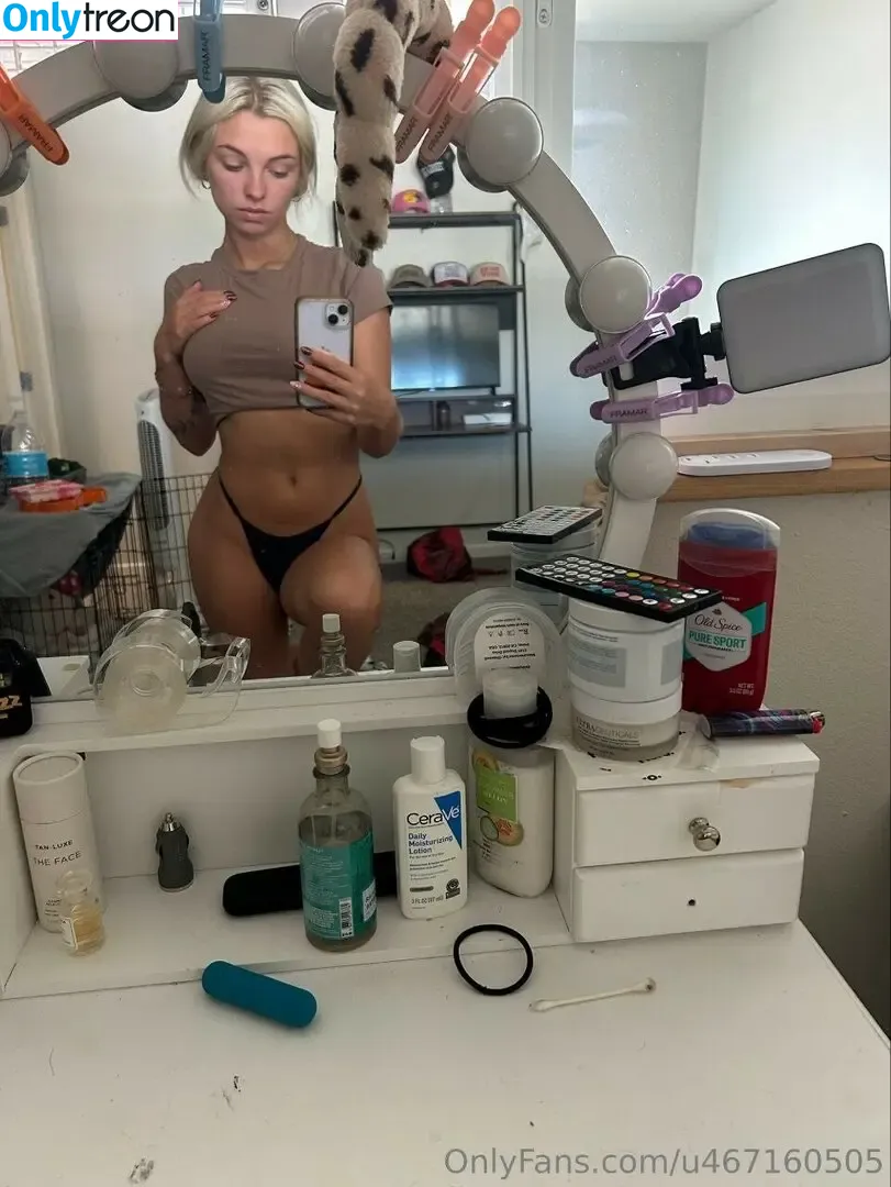 Bella Paulson nude photo #0043 (Bell Paul / bellaapaaulson / u467160505)