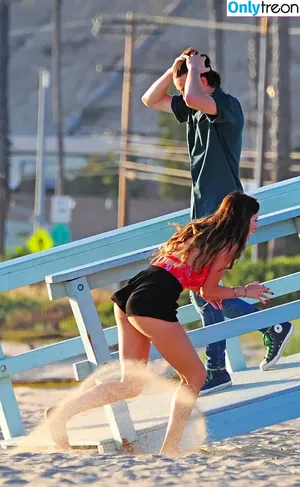 Bella Thorne / bellathorne nude photo #4246