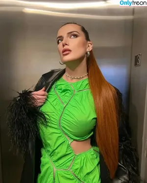 Bella Thorne / bellathorne nude photo #4332