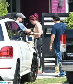 Bella Thorne / bellathorne nude photo #4406
