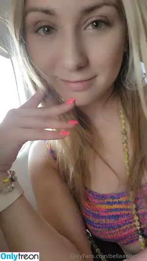 BellaAndersin / bellaandersinxo nude photo #0061