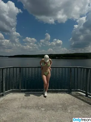 bellaaraee / bellaaraee_ фото голая #0060