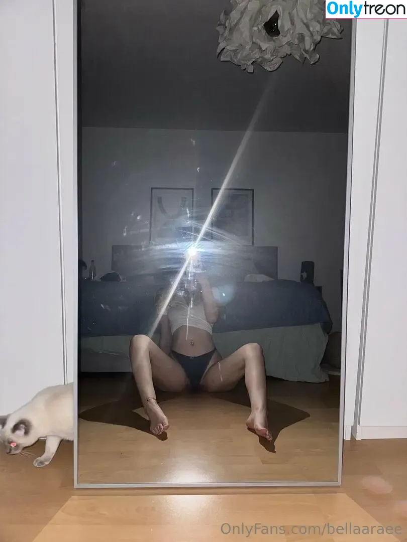 bellaaraee голая photo #0008 (bellaaraee_)