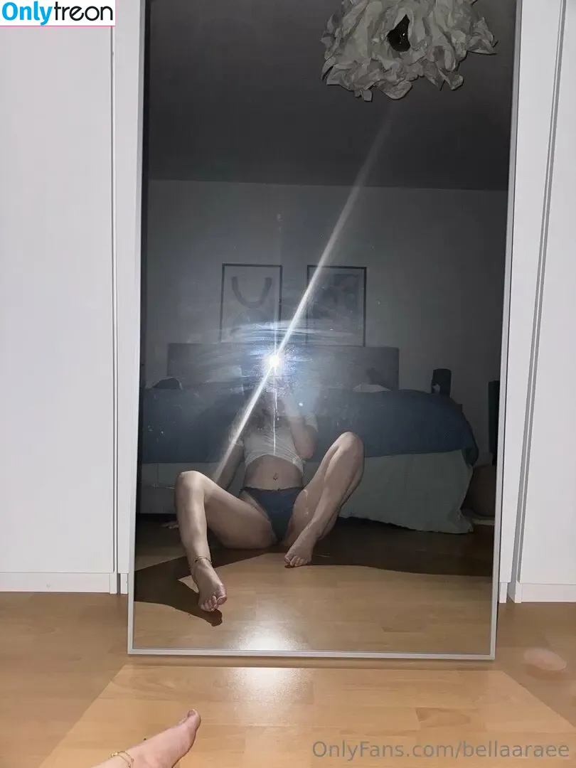 bellaaraee голая photo #0009 (bellaaraee_)