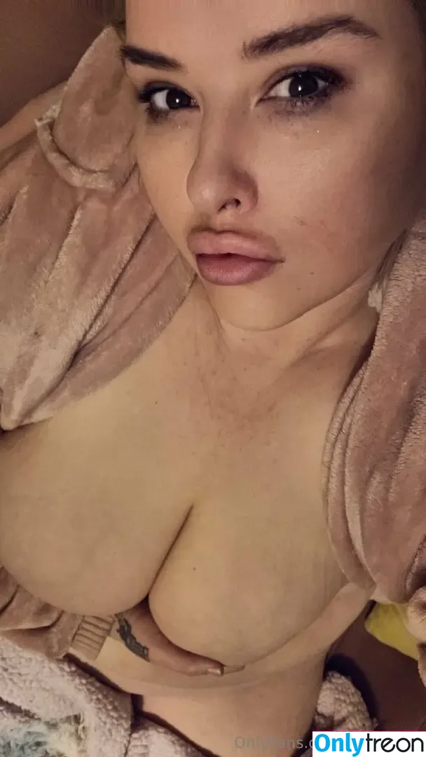 bellabelly nude photo #0086 (bellabelly)