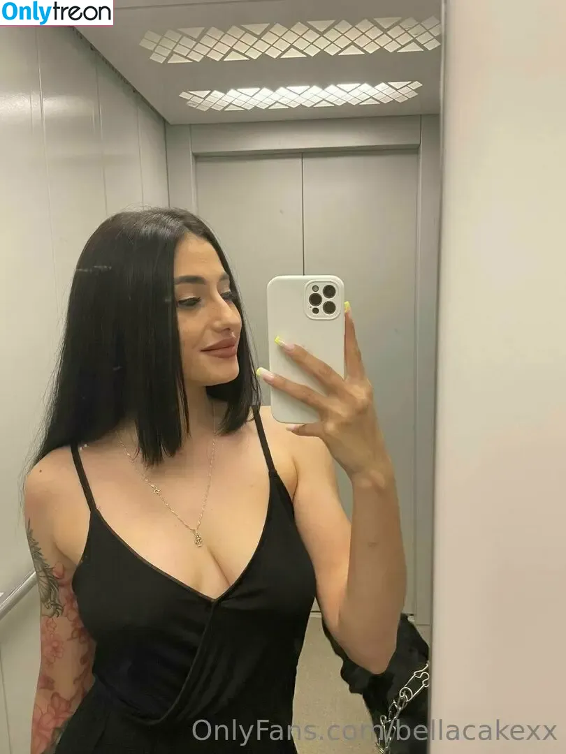bellacakexx nude photo #0020 (bellapaigexx)