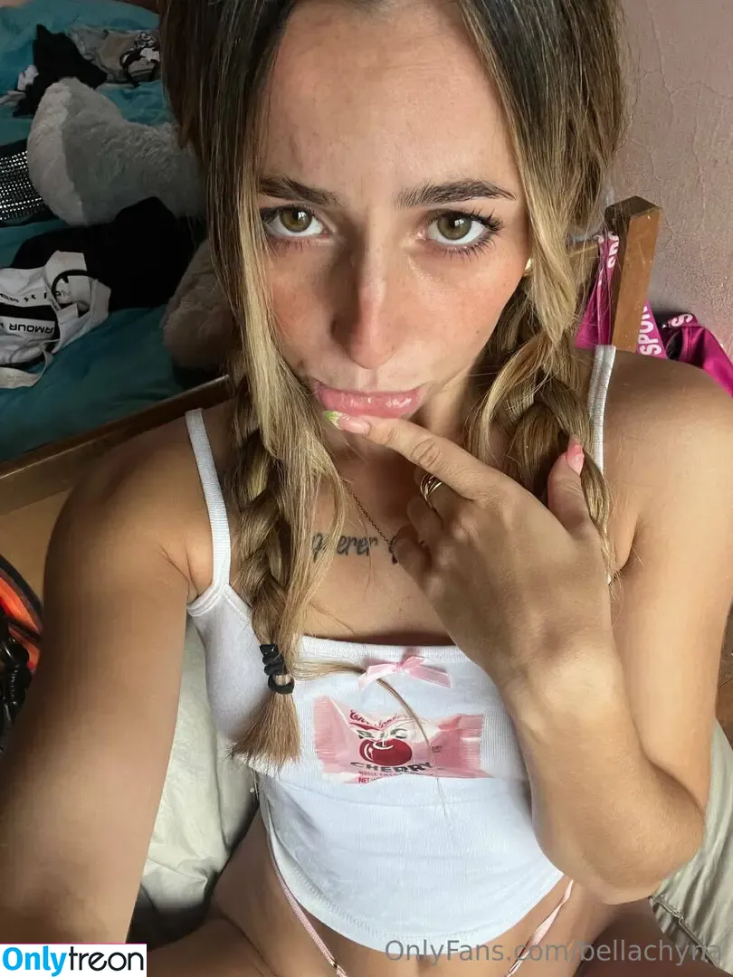 bellachyna nude photo #0021 (bellachyna)