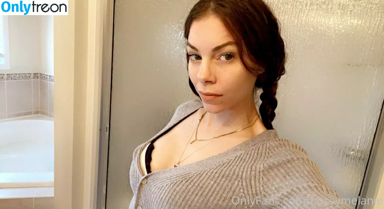 bellapetitewifey nude photo #0020 (bellapettitt)