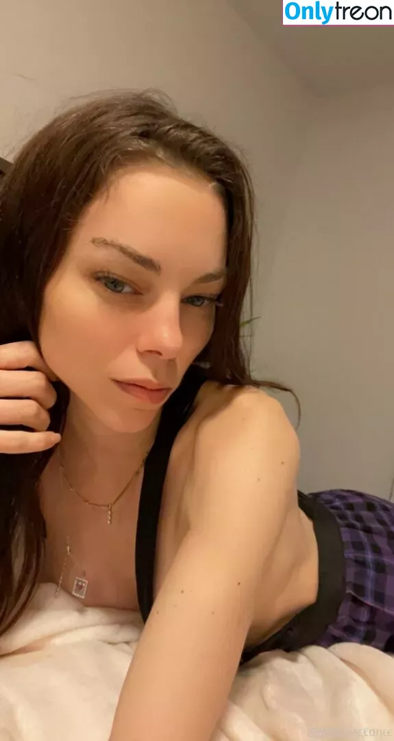 bellapetitewifey nude photo #0050 (bellapettitt)