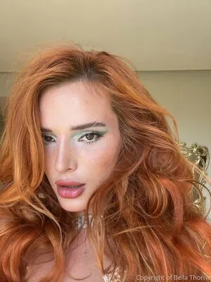 Bella Thorne / bellathorne nude photo #0273