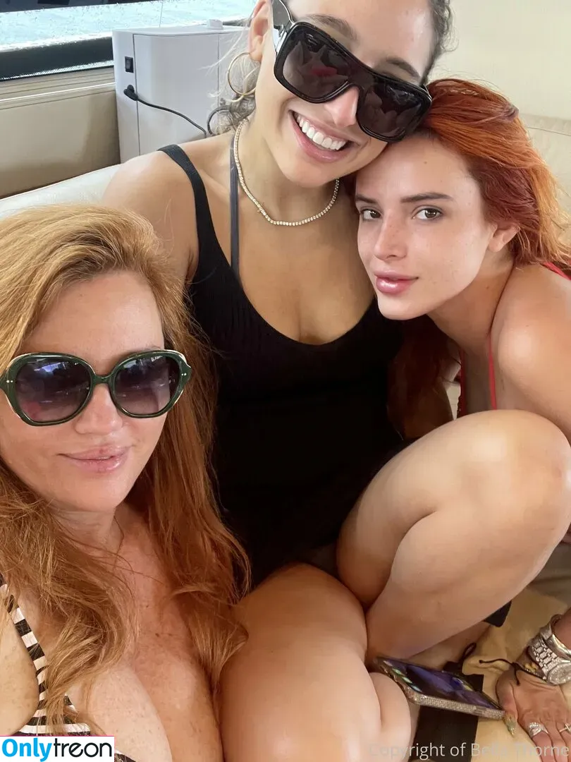 Bella Thorne nude photo #0178 (bellathorne)