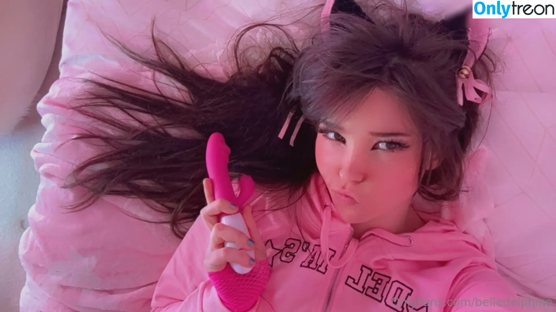 Belle Delphine голая photo #9127 (Socials / belle.delphine / bunnydelphine)