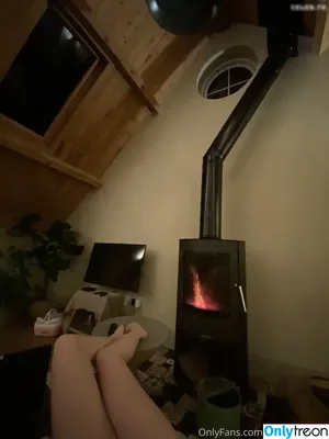 Belle Delphine / Socials / belle.delphine / belledelphine / bunnydelphine nude photo #8896