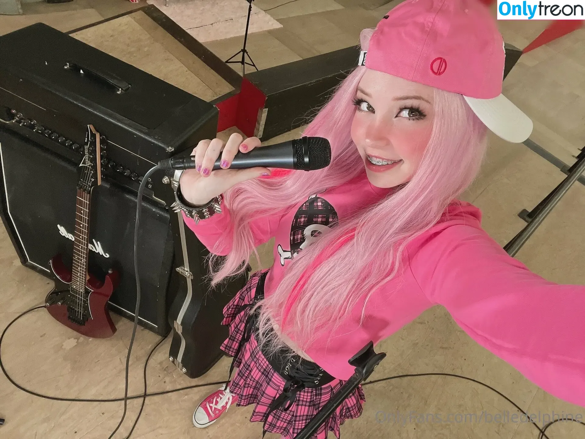 Belle Delphine nude photo #8989 (Socials / belle.delphine / belledelphine / bunnydelphine)