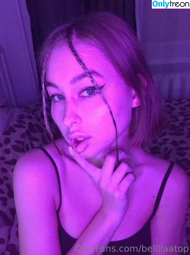 bellllaatop nude photo #0053 (bellagraceweems)