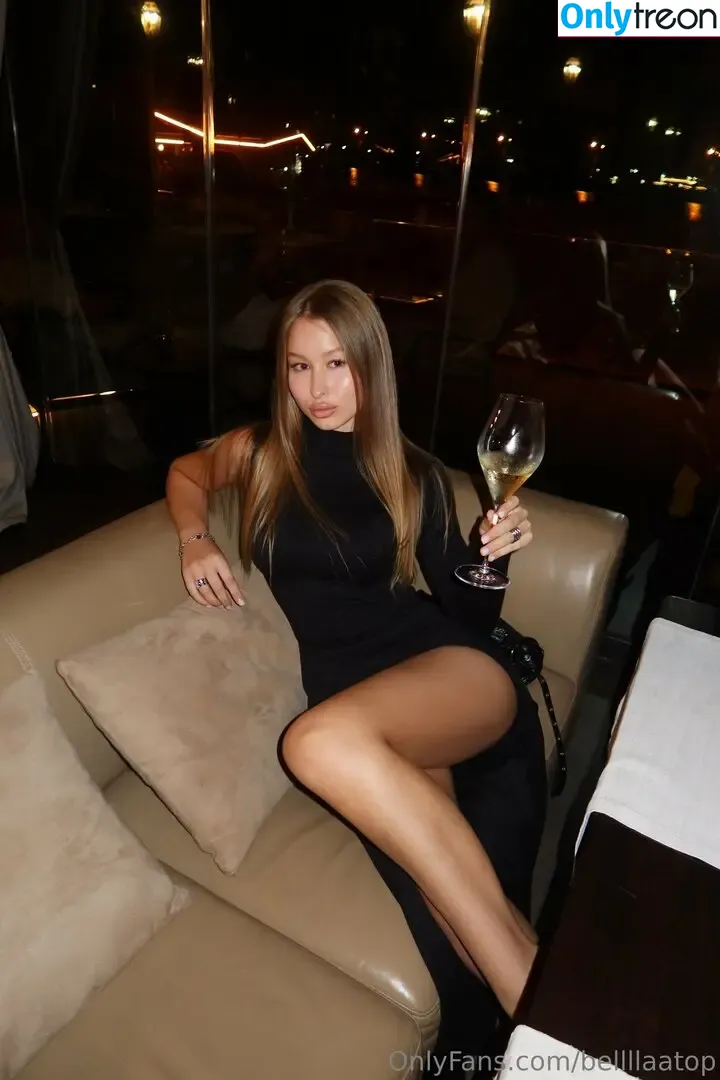 bellllaatop nude photo #0159 (bellagraceweems)