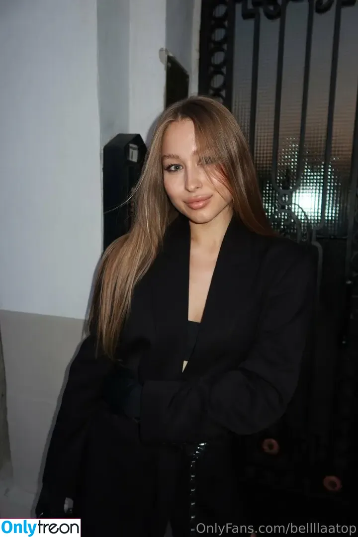 bellllaatop голая photo #0195 (bellagraceweems)