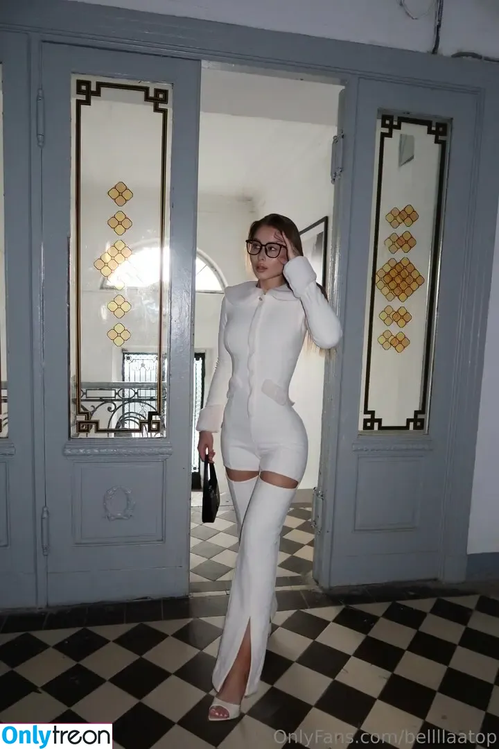 bellllaatop голая photo #0202 (bellagraceweems)