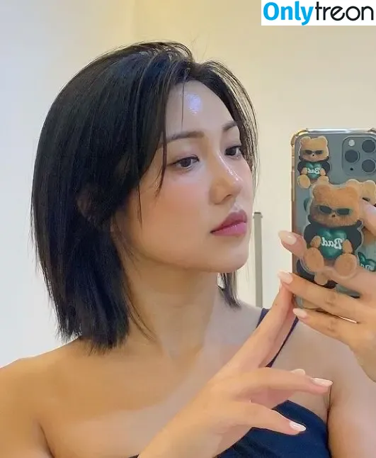 Beo Deul Jeong 정버들 nude photo #0209 (deulll_)