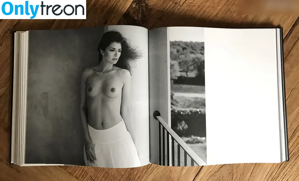 Bernadette Kaspar nude photo #0071 (berniekaspar / mischiidc)