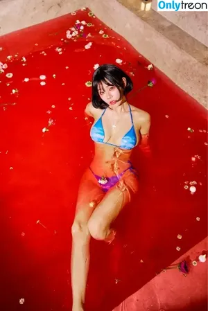 Berry / berry_is_blooming nude photo #0211